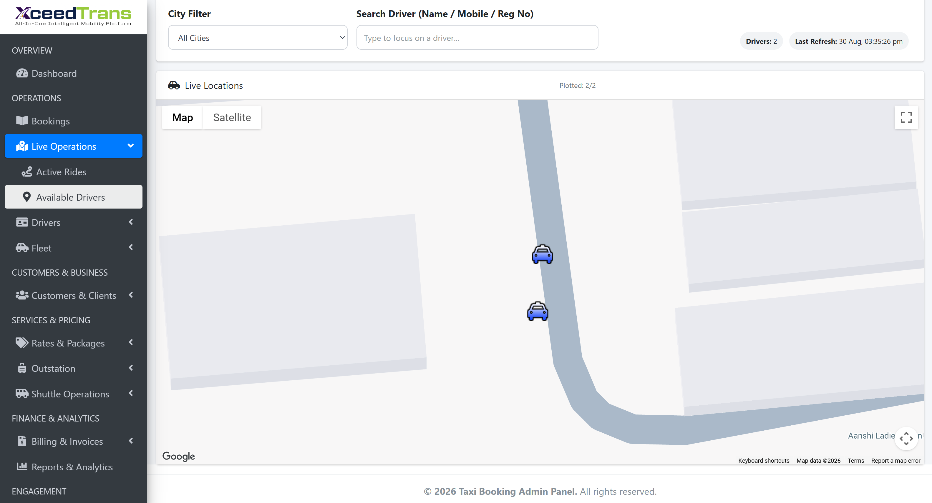 XceedTrans live operations screen: available drivers plotted on a city map, with city and driver filters and a live refresh time